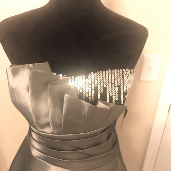 Teeze Me Silver/Black Strapless Cocktail Gown - Picture 2 of 7